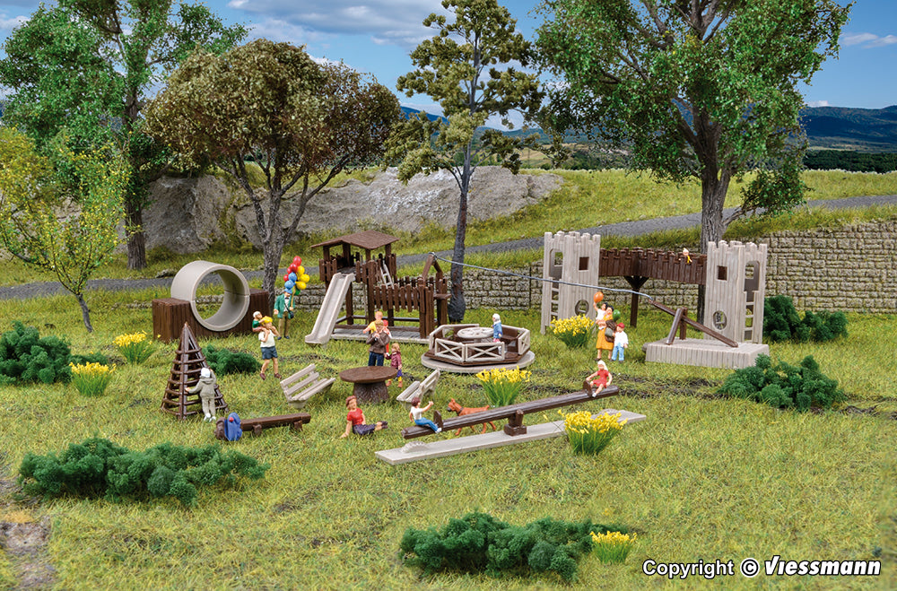 VOLLMER 43668 H0 Deko-Set Abenteuerspielplatz